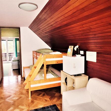 Appartamento Tourist House Capricorn Bled Esterno foto